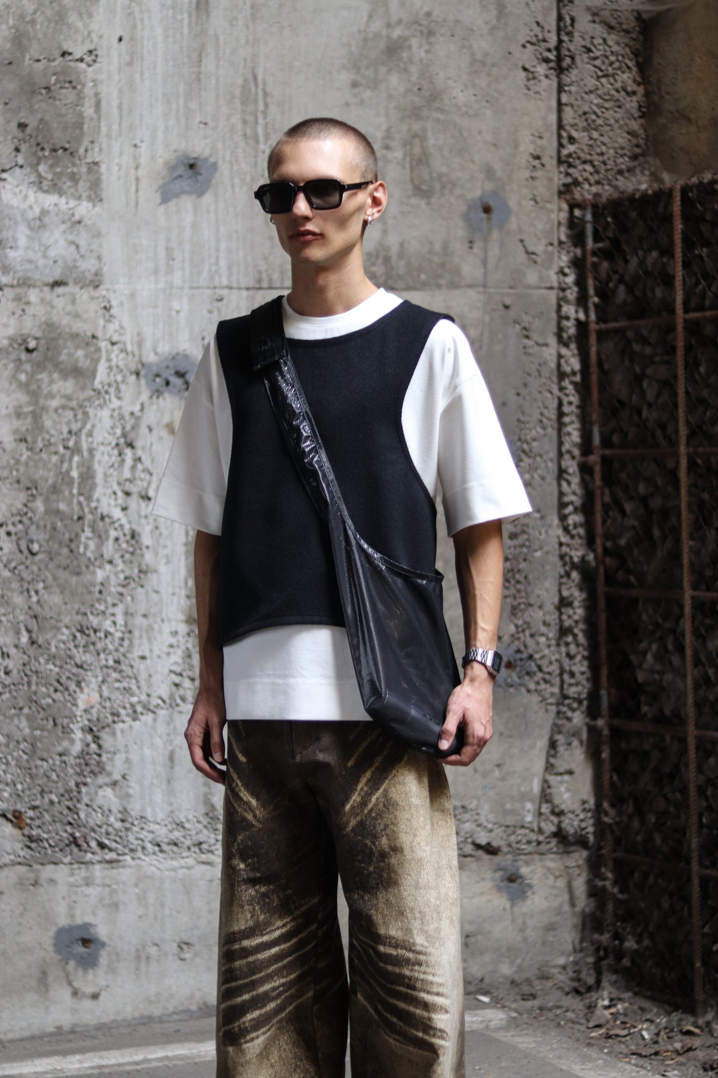 2-in-1 belt bag